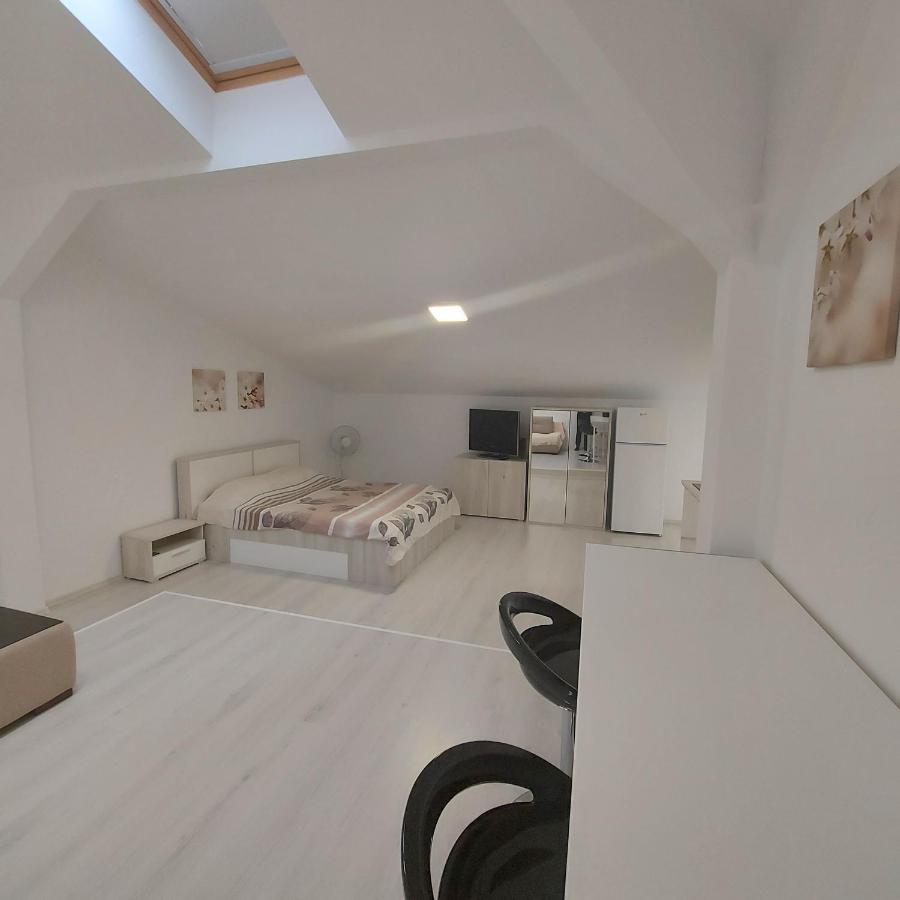 Villa Romelia - Select Apartments Vadu Exterior photo